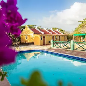 landhuis-daniel.comcaribbean.com/